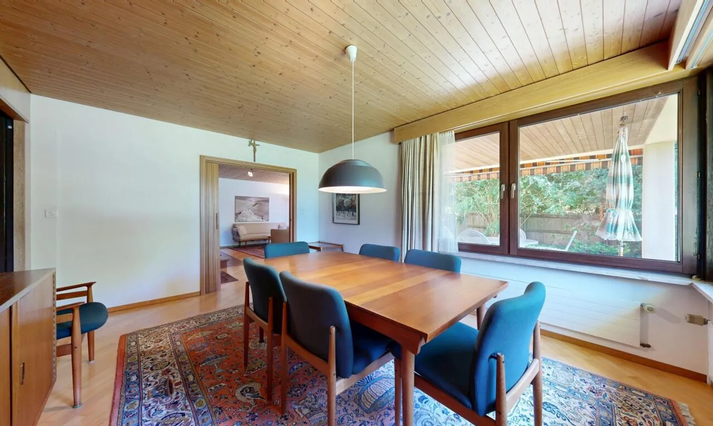 Maison individuelle spacieuse de 7,5 pièces avec jardin idyllique à Dornach - Photo 7 sur 11