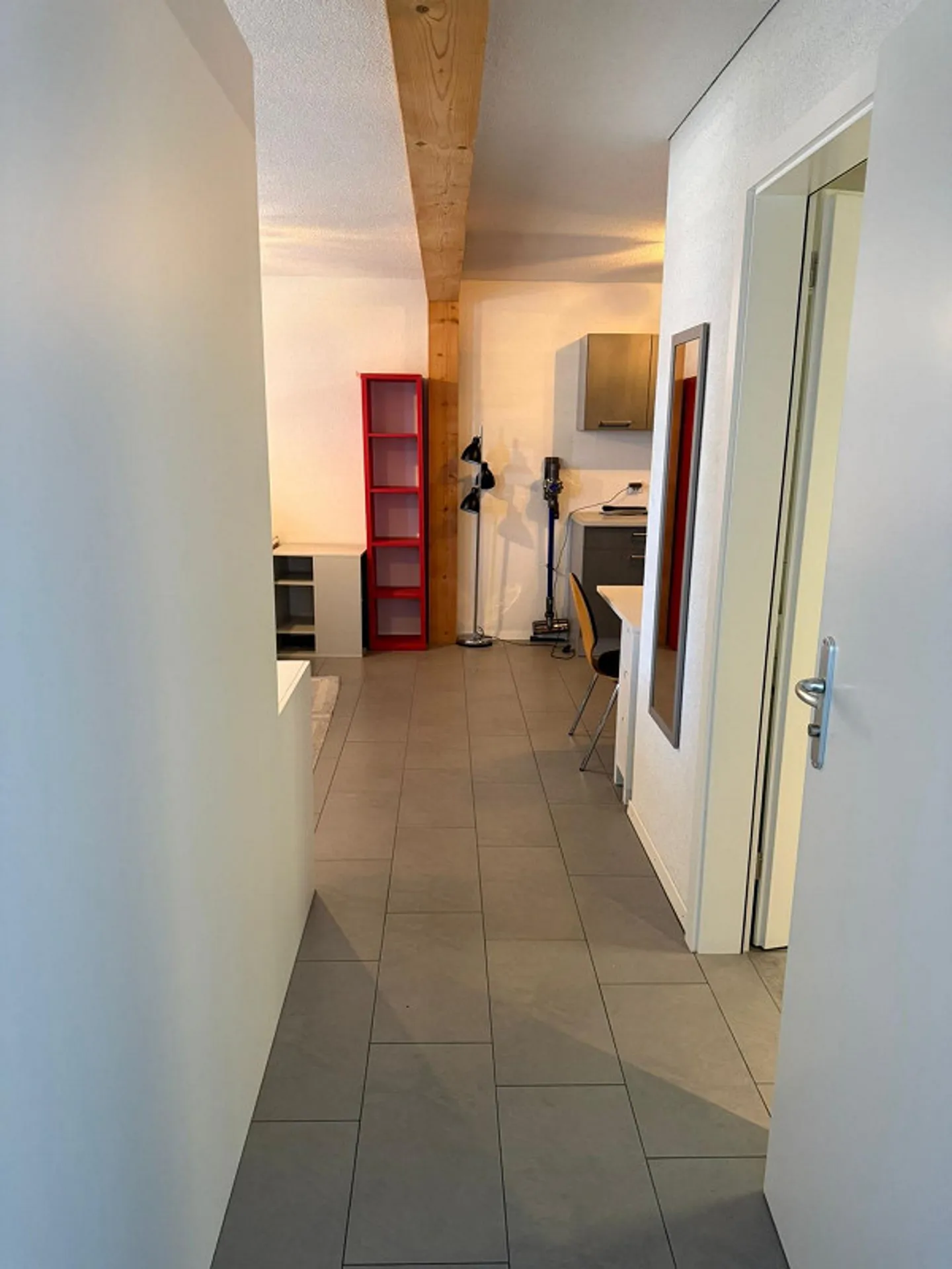 Furnished 1.5 room studio of 40 m² in Cudrefin – quiet, bright, parking - Photo 1 of 10