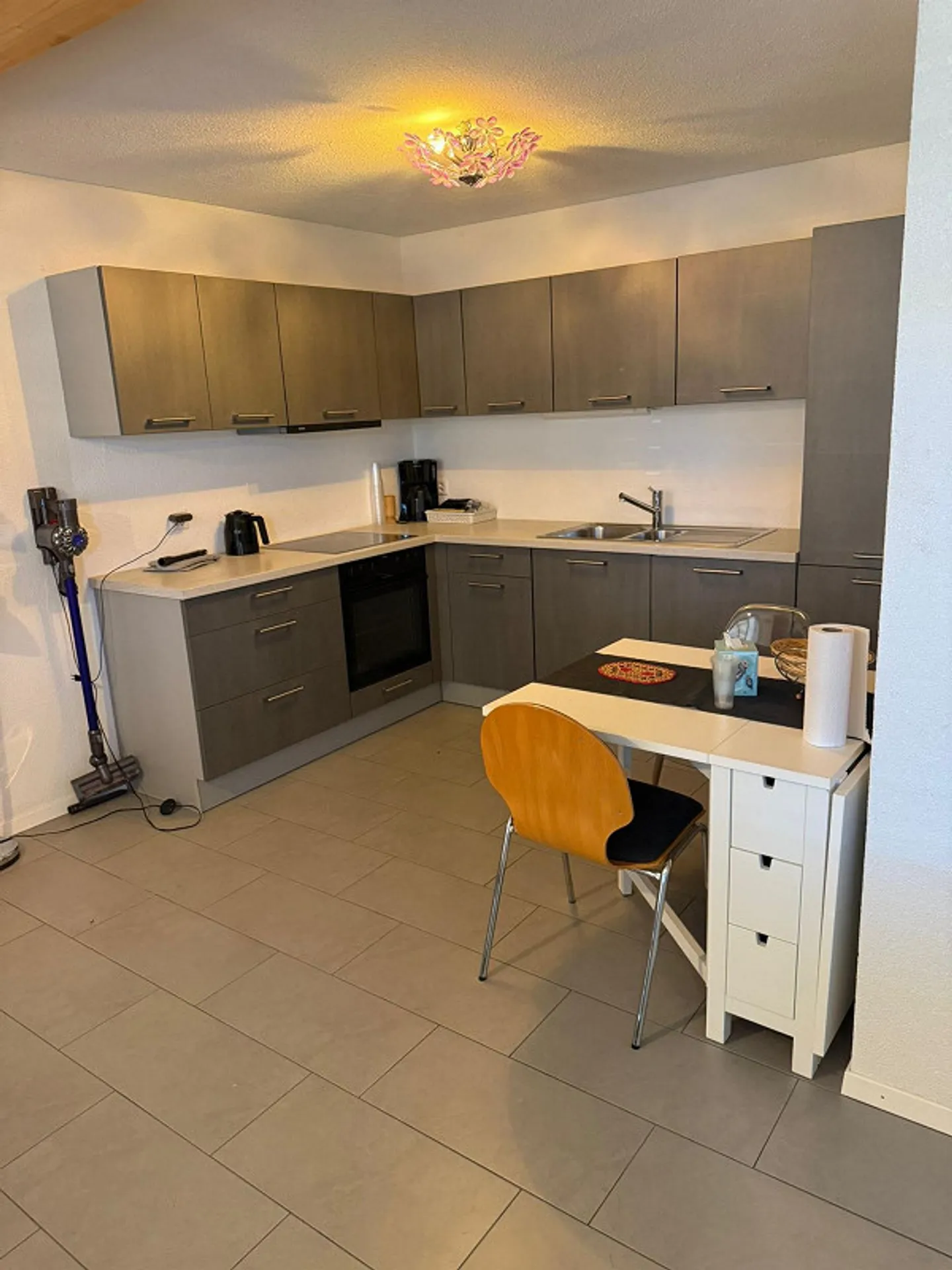 Furnished 1.5 room studio of 40 m² in Cudrefin – quiet, bright, parking - Photo 5 of 10