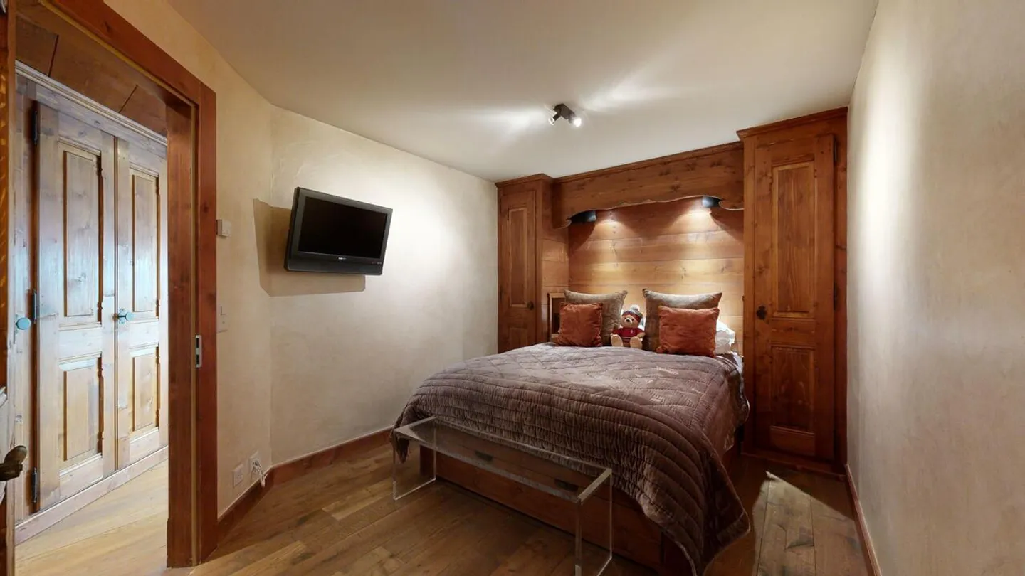 SUPERBO APPARTAMENTO CON 6 CAMERE SU 1 LIVELLO - VISTA & SOLE TOP ! - Foto 27 di 49