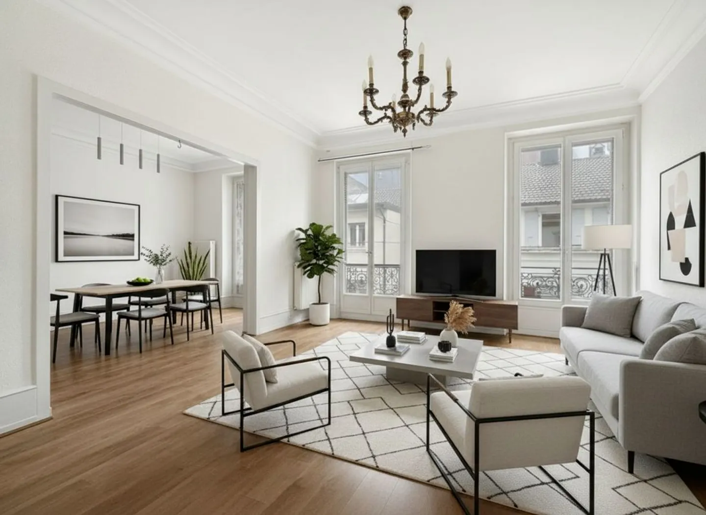 Mixed-use building for sale - Photo 18 of 26