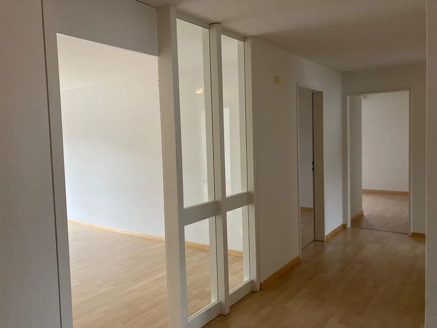 Bright apartment in a quiet location - Photo 4 of 11