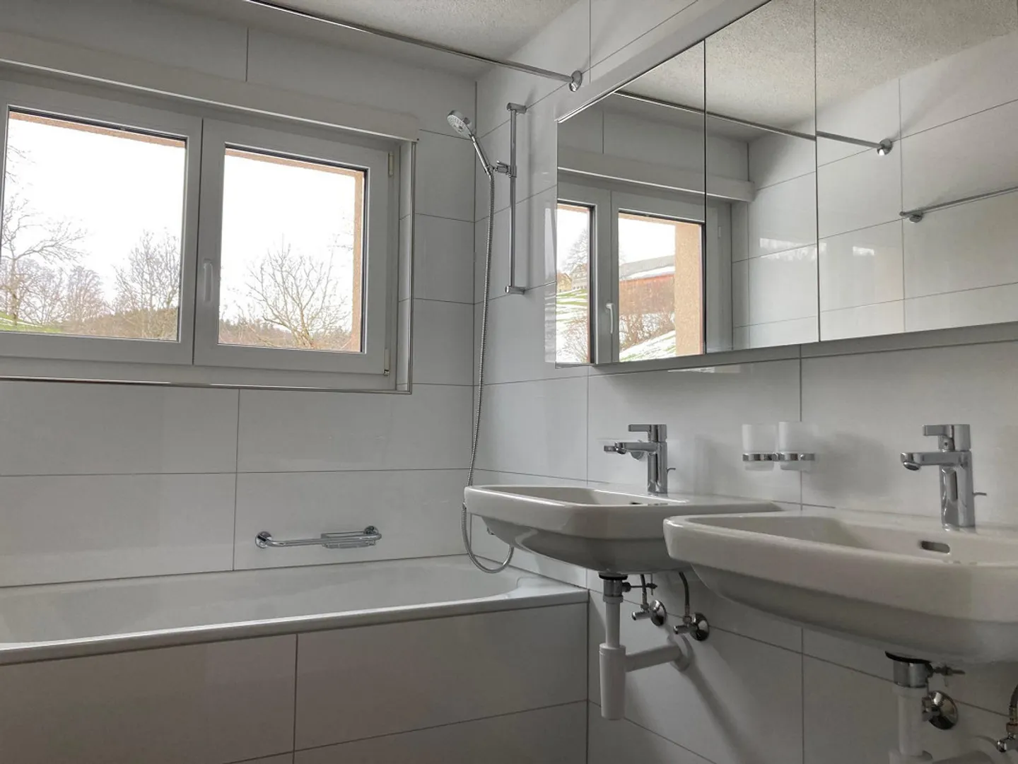 Bright apartment in a quiet location - Photo 7 of 11