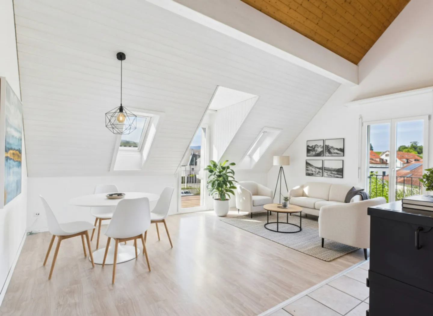 Stilvolles 4.5-Zimmer-Penthouse - Foto 2 von 9