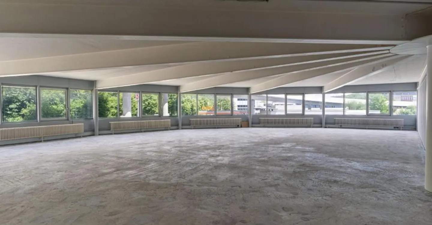 Einzigartige Büro- und Gewerbeflächen - Foto 8 von 10
