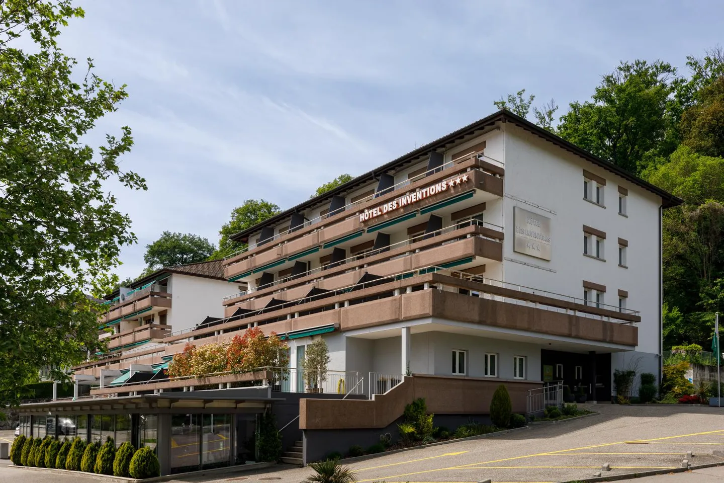 Open space - Photo 2 of 3