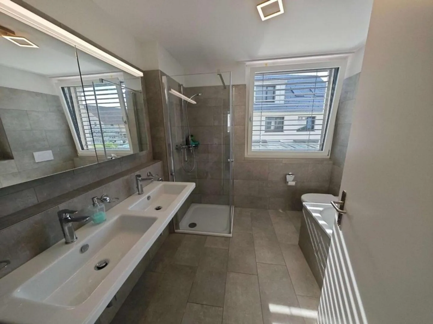 Lichtdurchflutetes Einfamilienhaus in Embrach - Foto 5 von 7