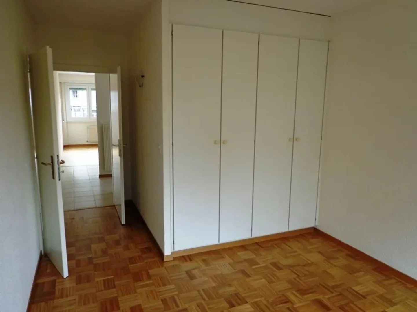 Charmante 2-Zimmer-Wohnung in der Nähe des Zentrums von Renens. - Foto 6 von 7