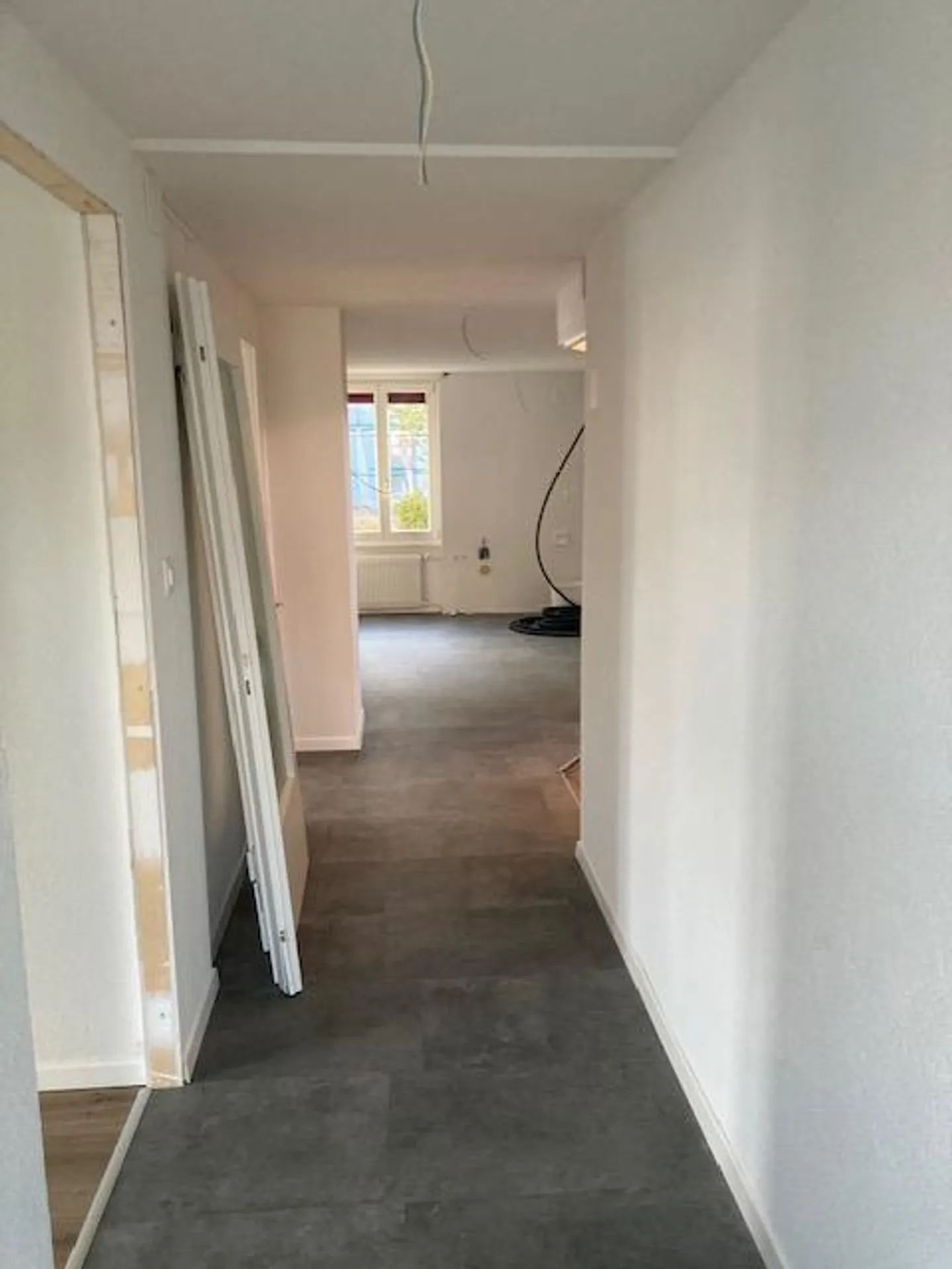 Appartamento di 4,5 stanze con balcone e terrazza da condividere - Foto 10 di 19