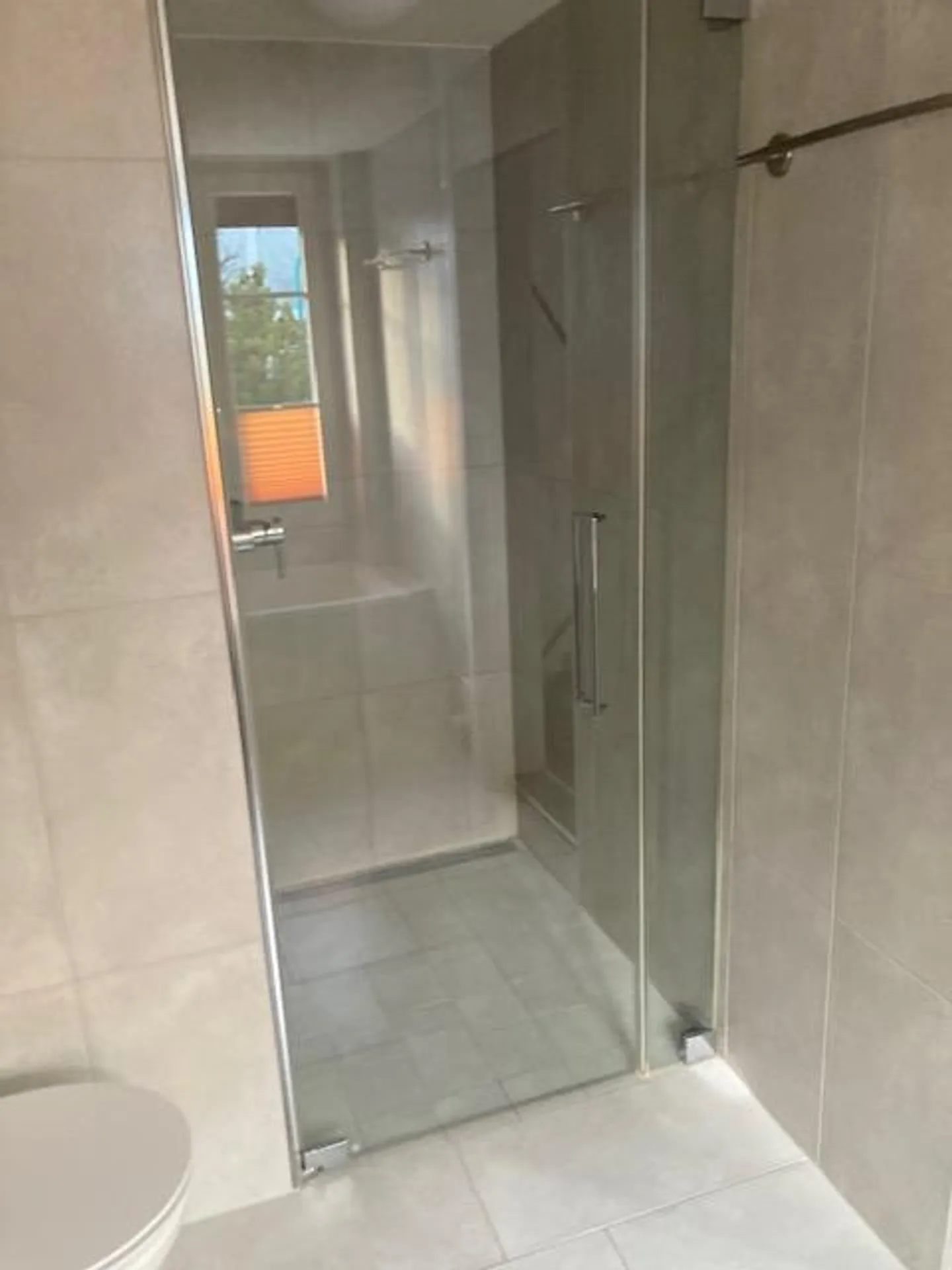 Appartamento di 4,5 stanze con balcone e terrazza da condividere - Foto 14 di 19