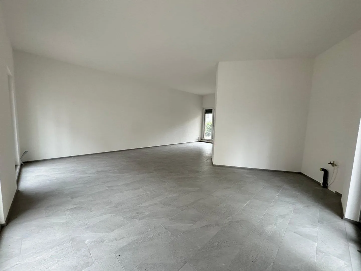 Vielseitige Gewerbeeinheit in Neuhausen - Foto 4 von 6