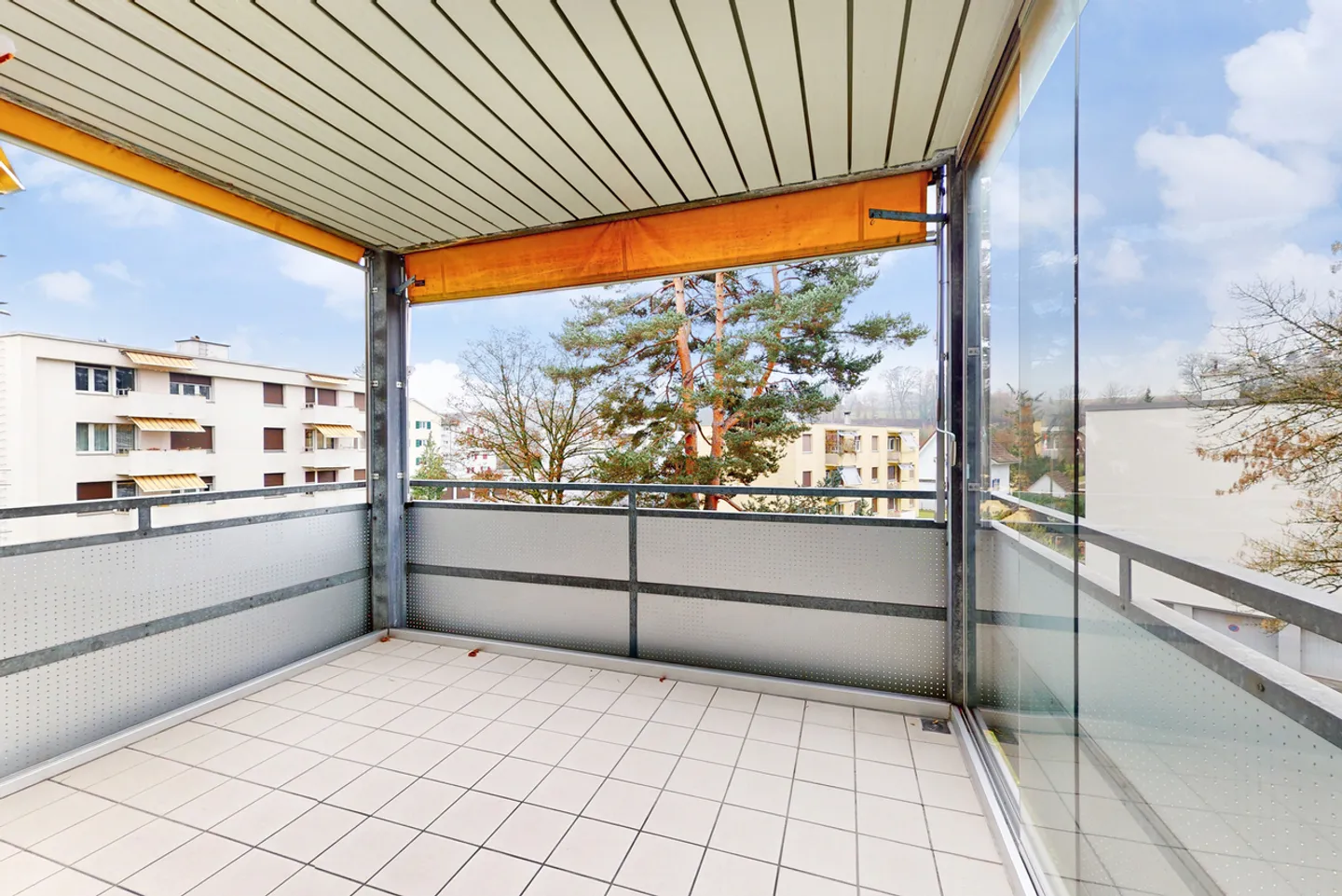 Spacious 3-room apartment in a family-friendly neighborhood! - Photo 7 of 8