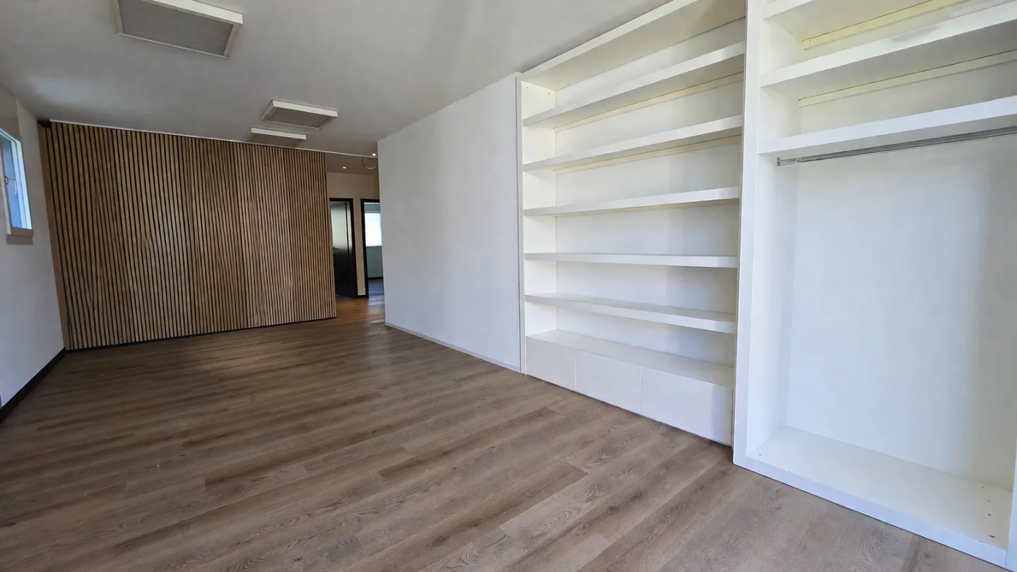 Handel - Foto 2 von 7