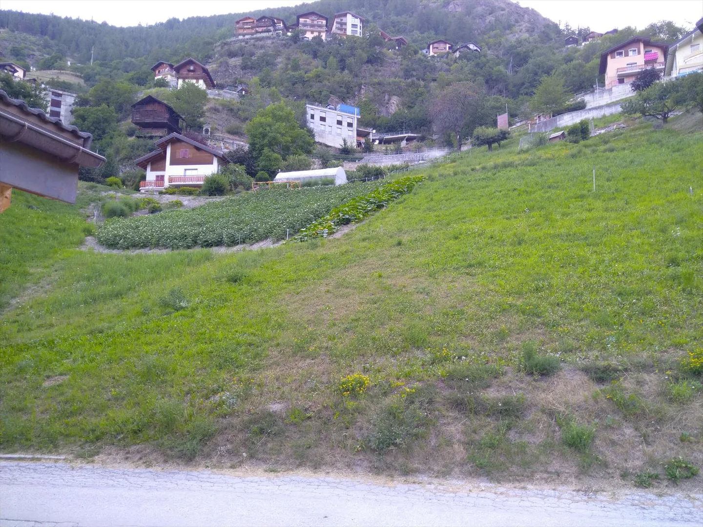 Ultimo piano: appartamento nuovo con grande terrazza - Foto 7 di 13