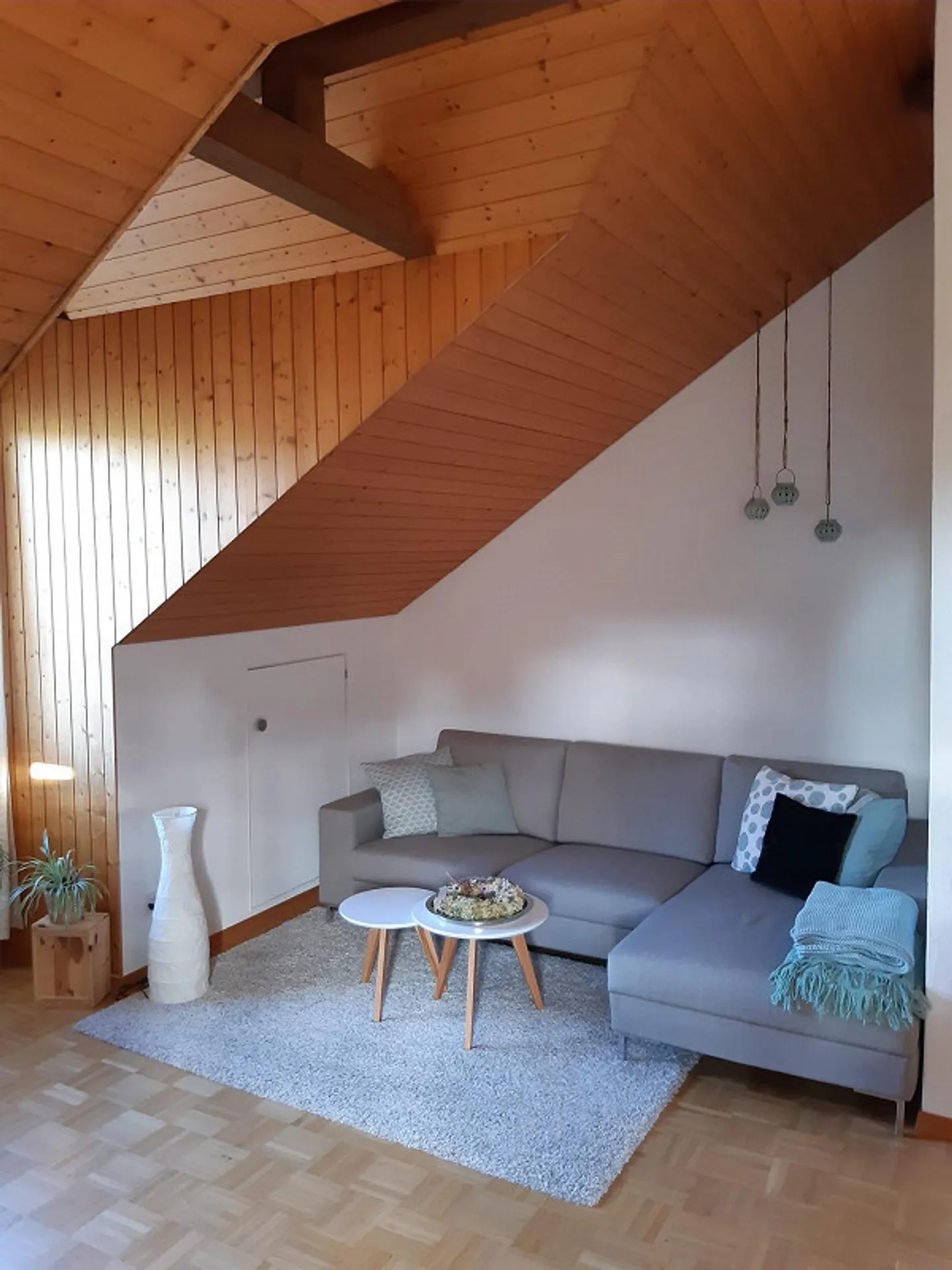 2 Room Attic Apartment - Photo 4 of 7