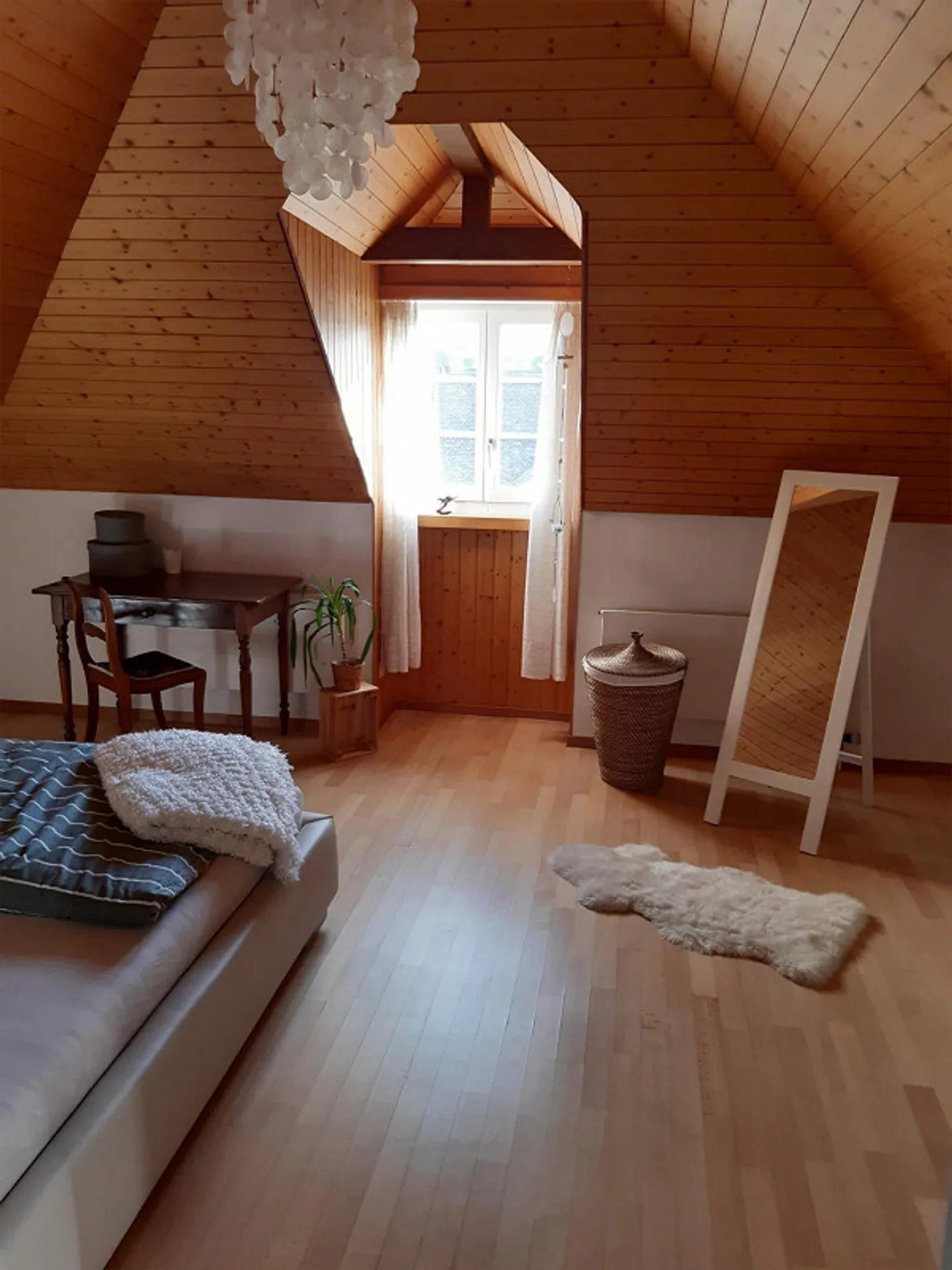 2 Room Attic Apartment - Photo 5 of 7