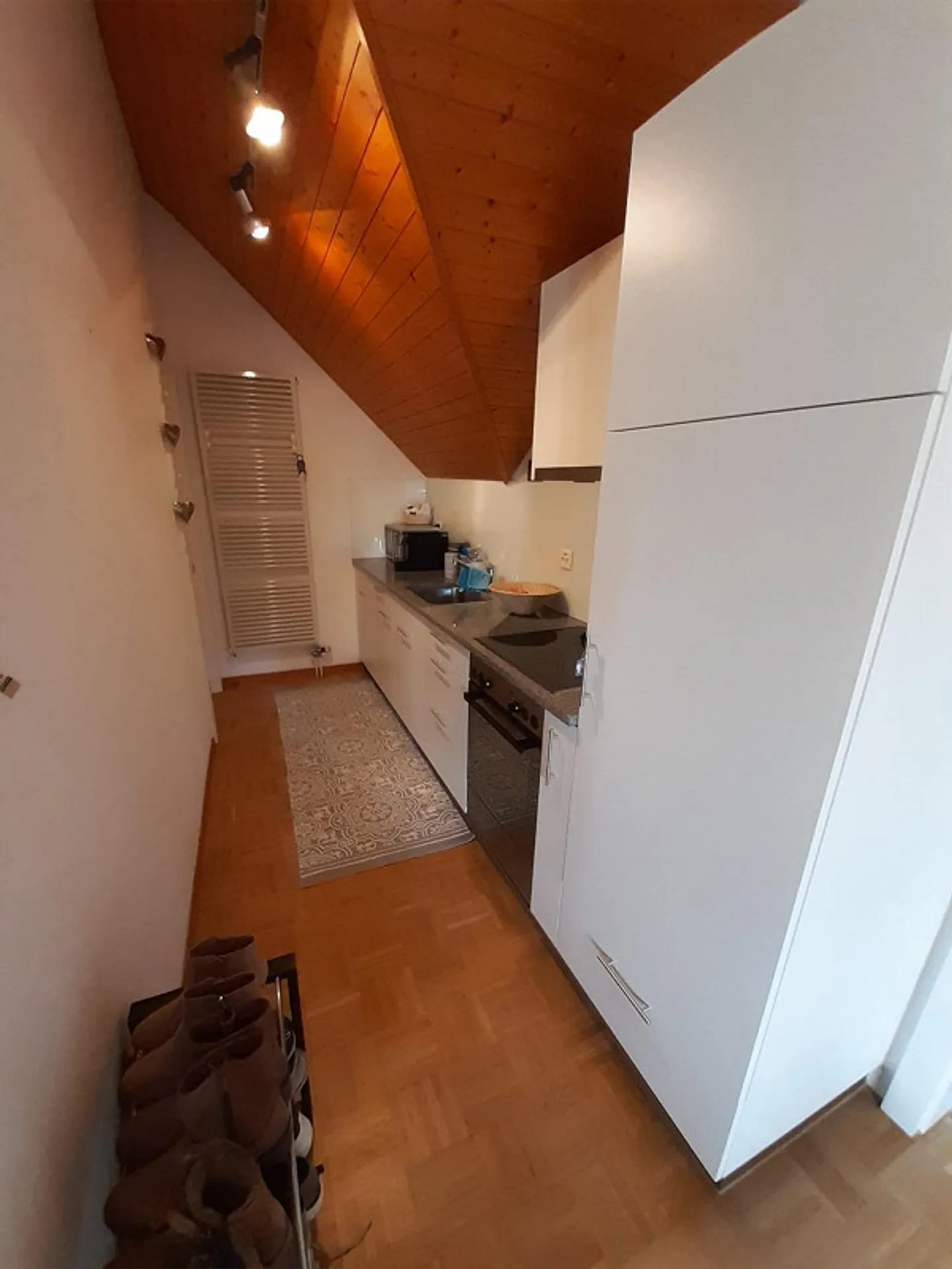 2 Room Attic Apartment - Photo 7 of 7