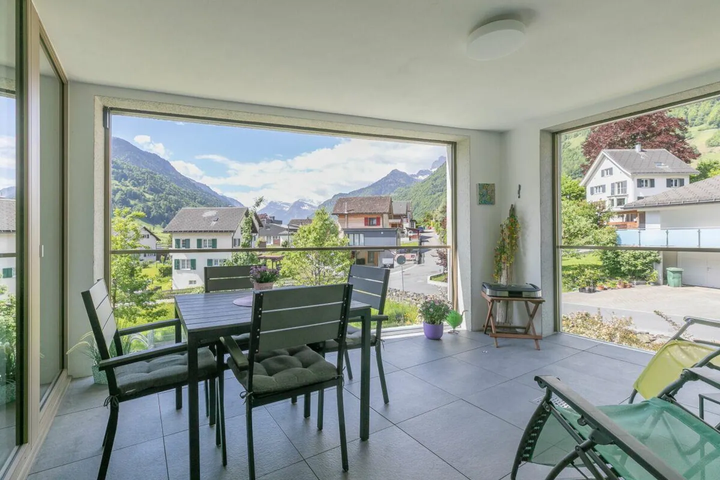 4.5-Zi-Wohnung mit unverbaubarer Weitsicht - Foto 5 von 13