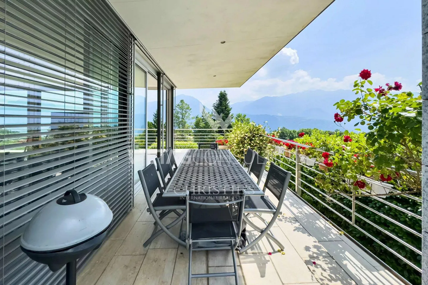 Lugano-Carona: villa moderna a Carona con vista sul lago di Lugano... - Foto 9 di 13