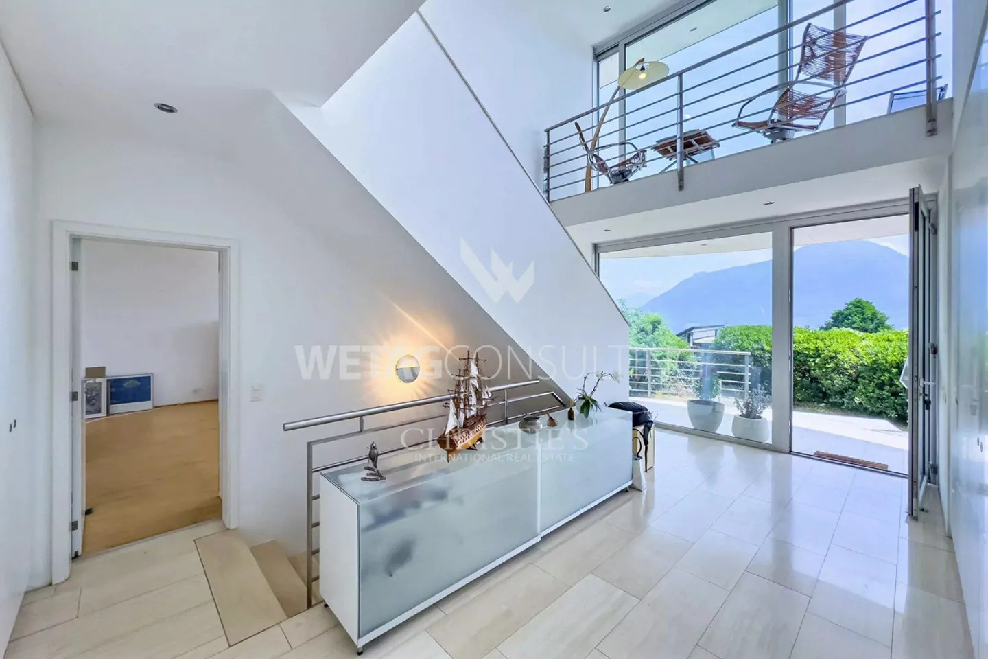 Lugano-Carona: villa moderna a Carona con vista sul lago di Lugano... - Foto 10 di 13