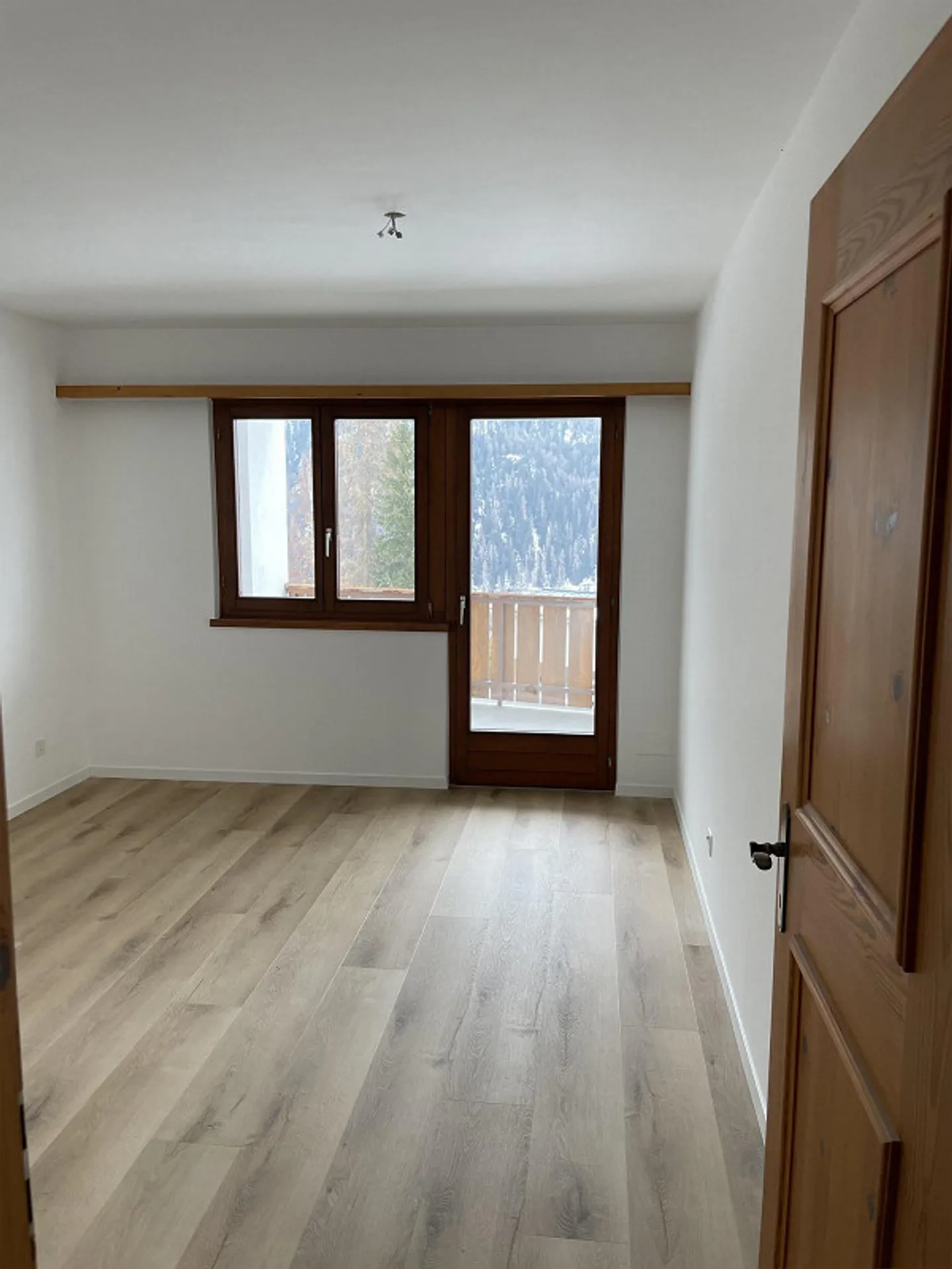 Appartamento 3,5 locali in posizione soleggiata - Foto 2 di 8