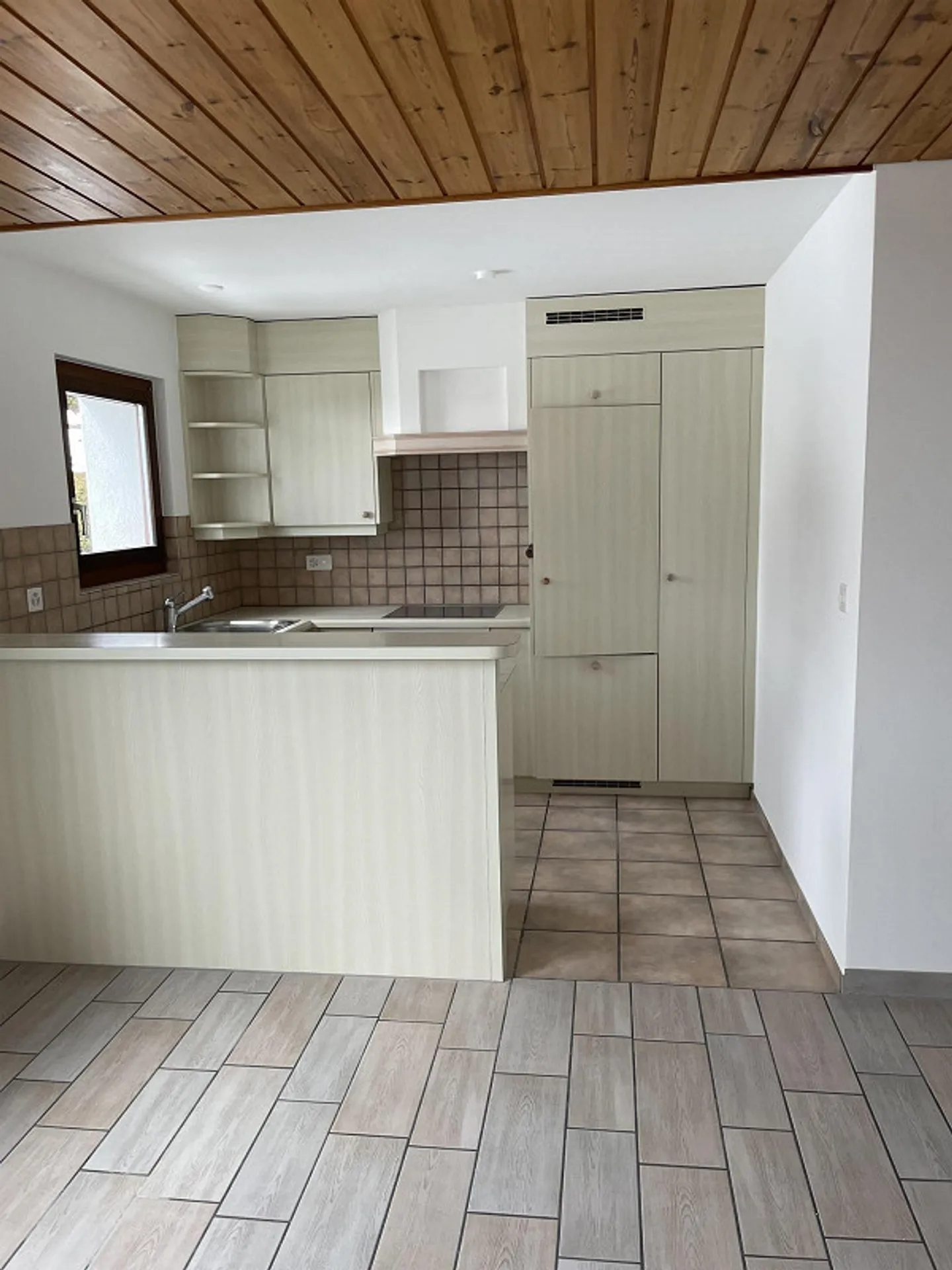 Appartamento 3,5 locali in posizione soleggiata - Foto 3 di 8