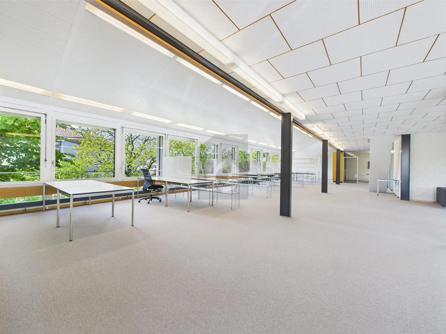 Office space for rent - Photo 6 of 9
