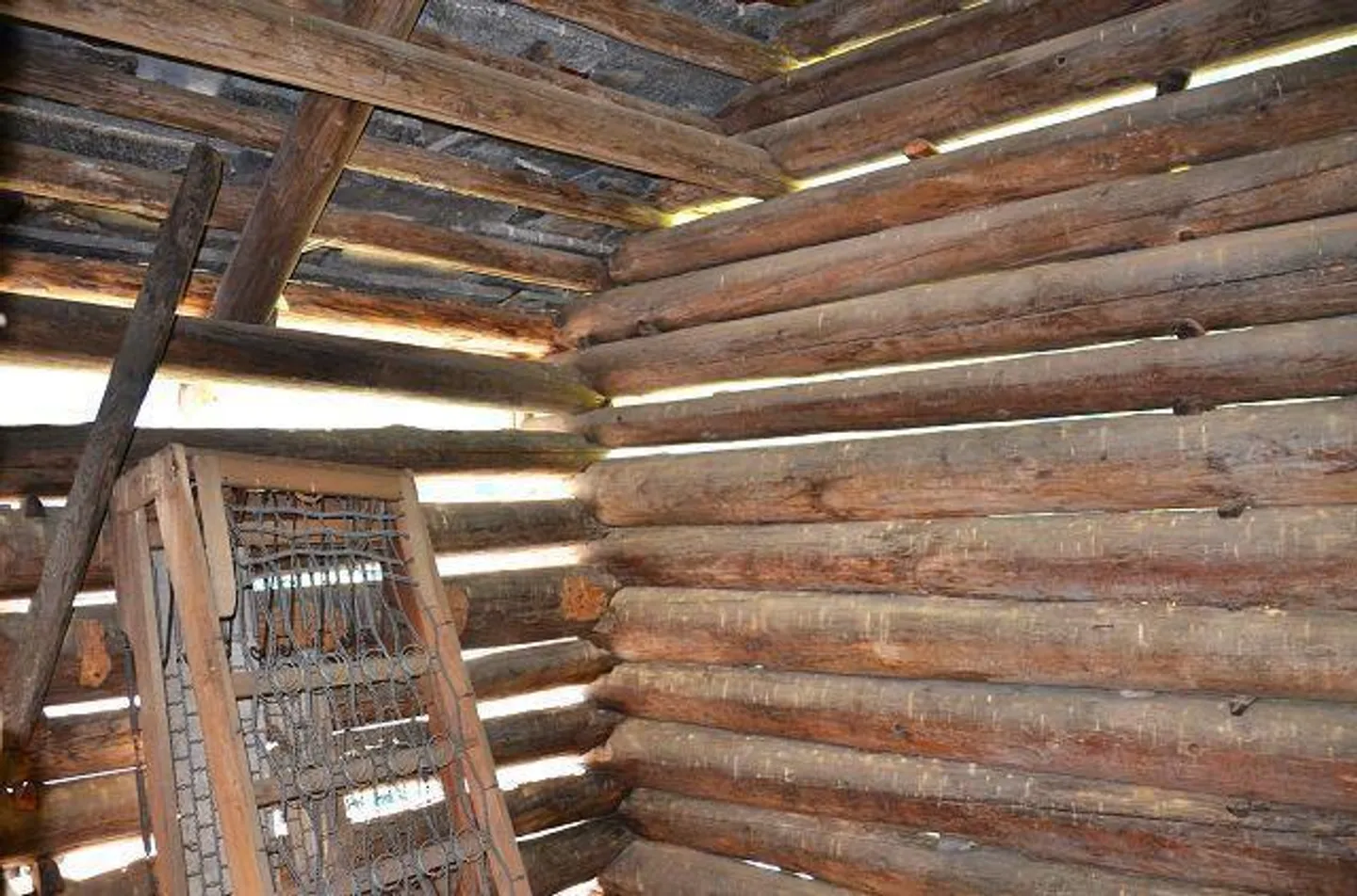 2 Rustic Houses in the Mountains with Small Garden - Photo 13 of 13