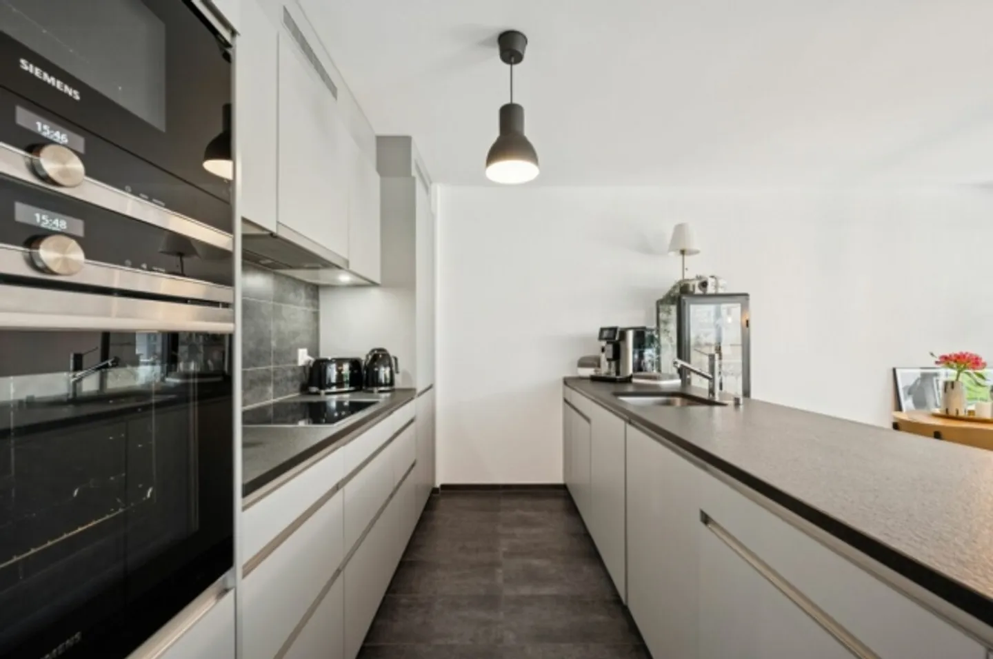 Modernes 5.5-Zimmer-Reihenmittelhaus in Seenähe - Ihr neues Zuhause in Sugiez - Foto 5 von 13