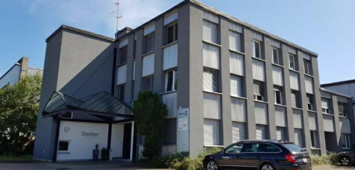 Gewerbe / Lager / Büroräumlichkeiten an TOP Lage - Foto 1 von 4