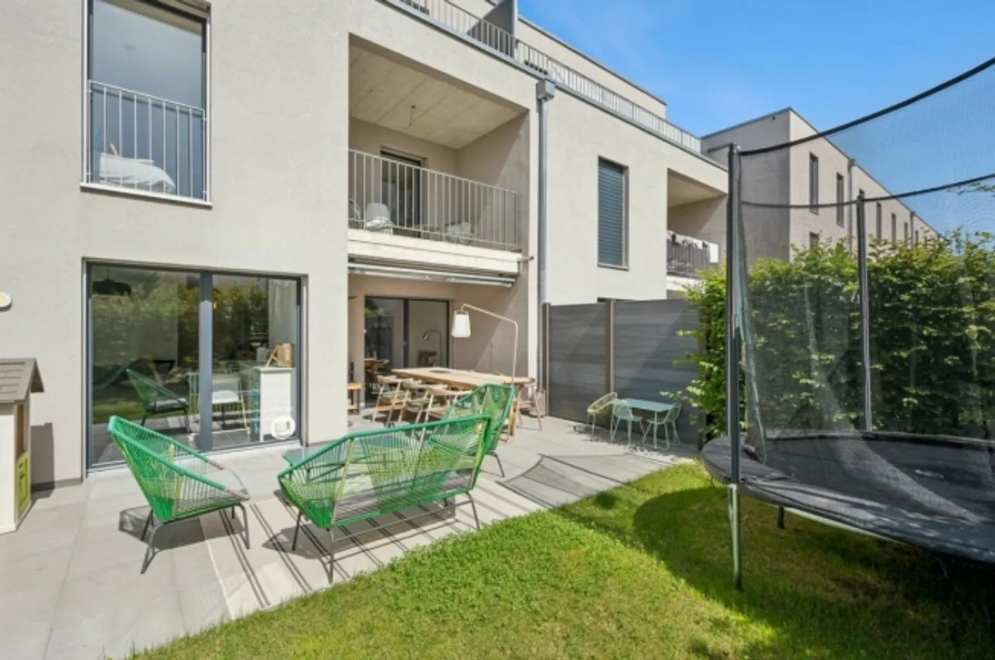 Modernes 5.5-Zimmer-Reihenmittelhaus in Seenähe - Ihr neues Zuhause in Sugiez - Foto 12 von 13