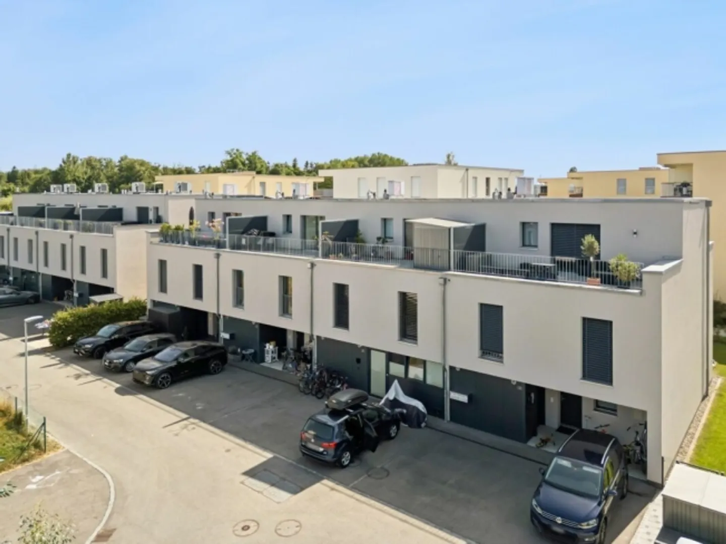 Modernes 5.5-Zimmer-Reihenmittelhaus in Seenähe - Ihr neues Zuhause in Sugiez - Foto 13 von 13