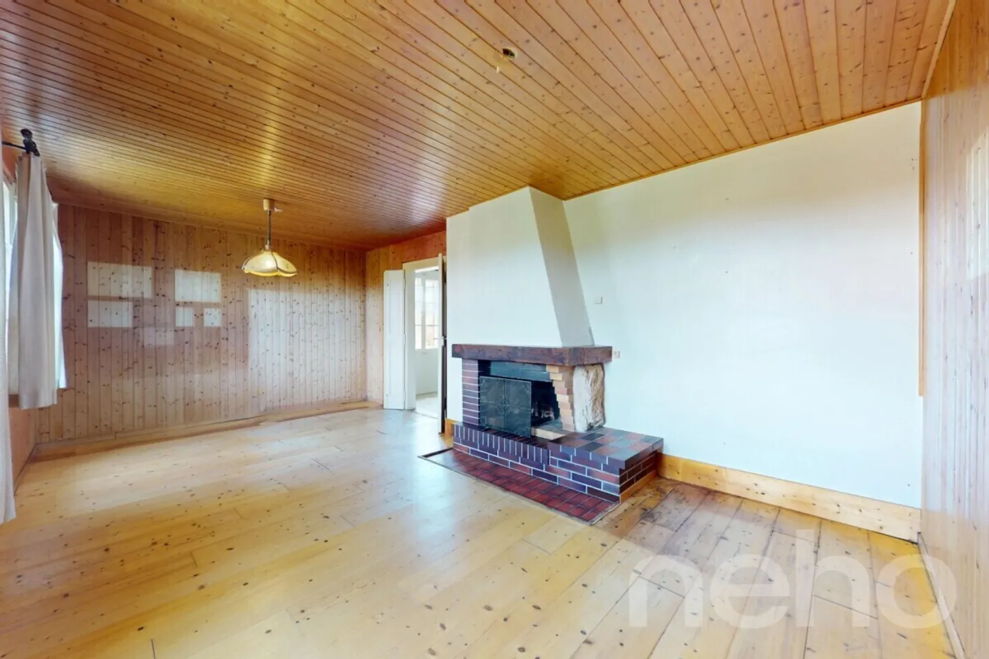 Magnifica casa indipendente da ristrutturare a Boudry - Foto 8 di 13