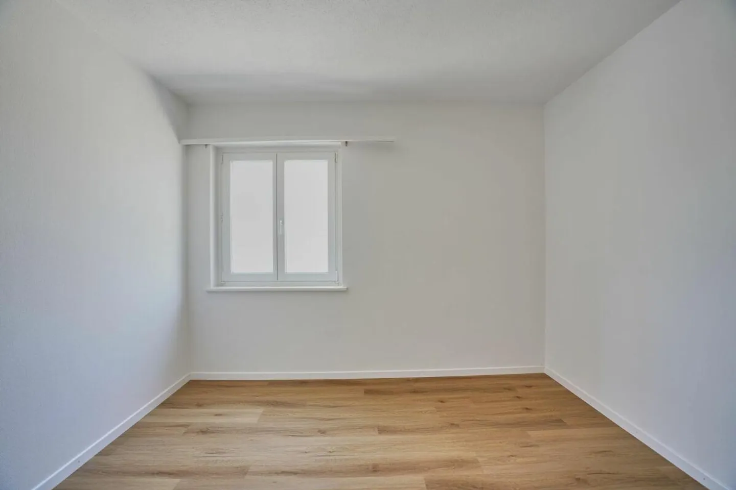 Appartement confortable de 3,5 pièces près du centre - Photo 8 sur 12