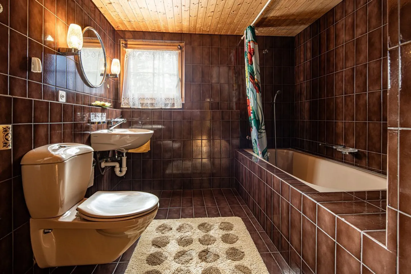 Charmantes Einfamilienhaus mit Panoramaaussicht in die Bündner Berge - Foto 13 von 13