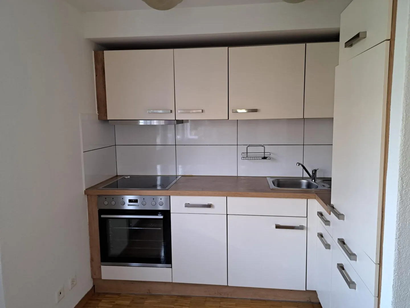Appartement 1 pièce, 1er étage à droite - Photo 3 sur 7