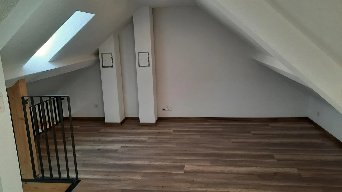 Centre Neuhauser / appartement en duplex de 3,5 pièces presque neuf - Photo 4 sur 15