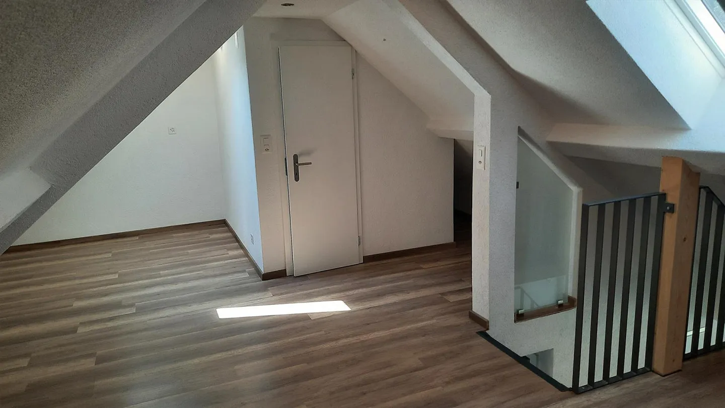 Centre Neuhauser / appartement en duplex de 3,5 pièces presque neuf - Photo 5 sur 15