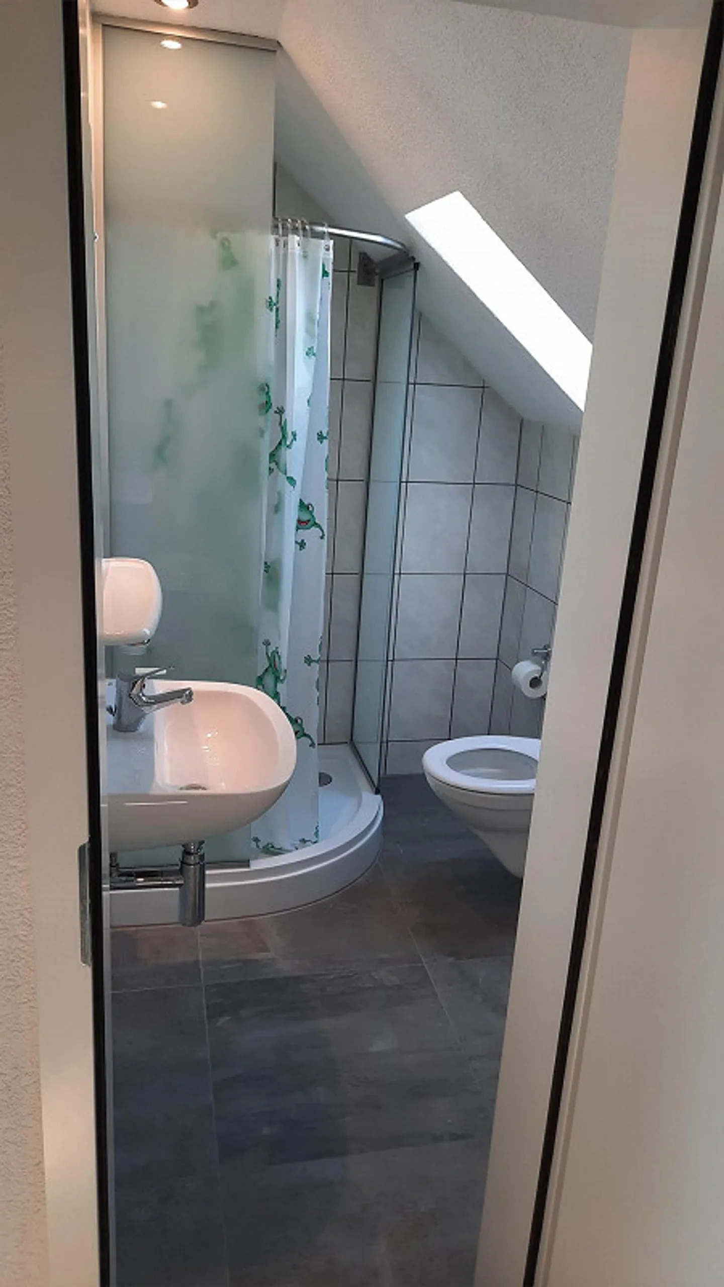 Centre Neuhauser / appartement en duplex de 3,5 pièces presque neuf - Photo 6 sur 15
