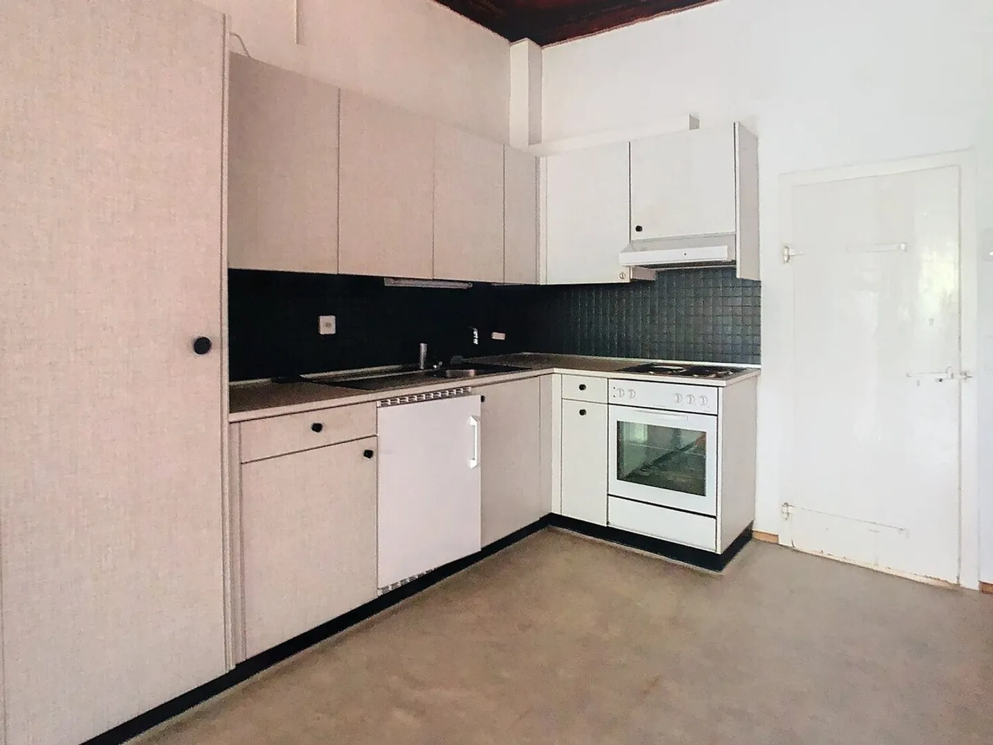 Schönes Studio mit Charakter - Foto 9 von 10