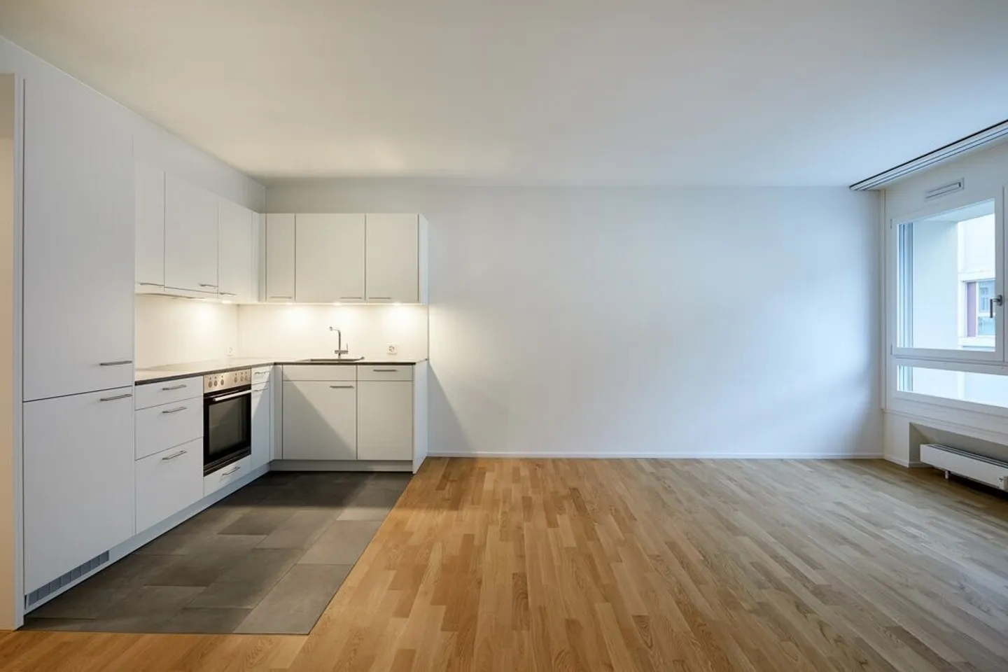 Modernes 2.5-Zimmer-Apartment - Foto 2 von 8