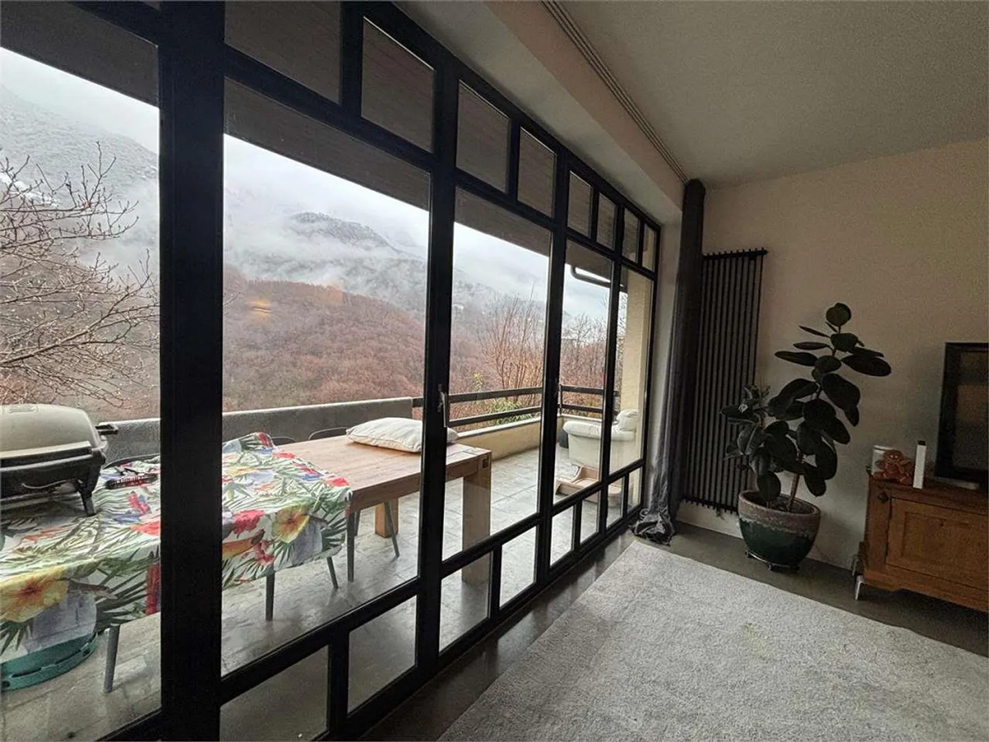 Exclusive panoramic villas in the green - Photo 8 of 13