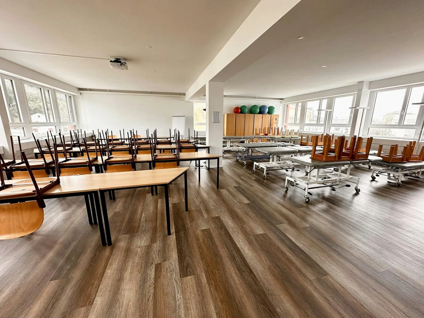 Uffici / Studi e Sale di Formazione nel Cuore di Seebach - Foto 2 di 7