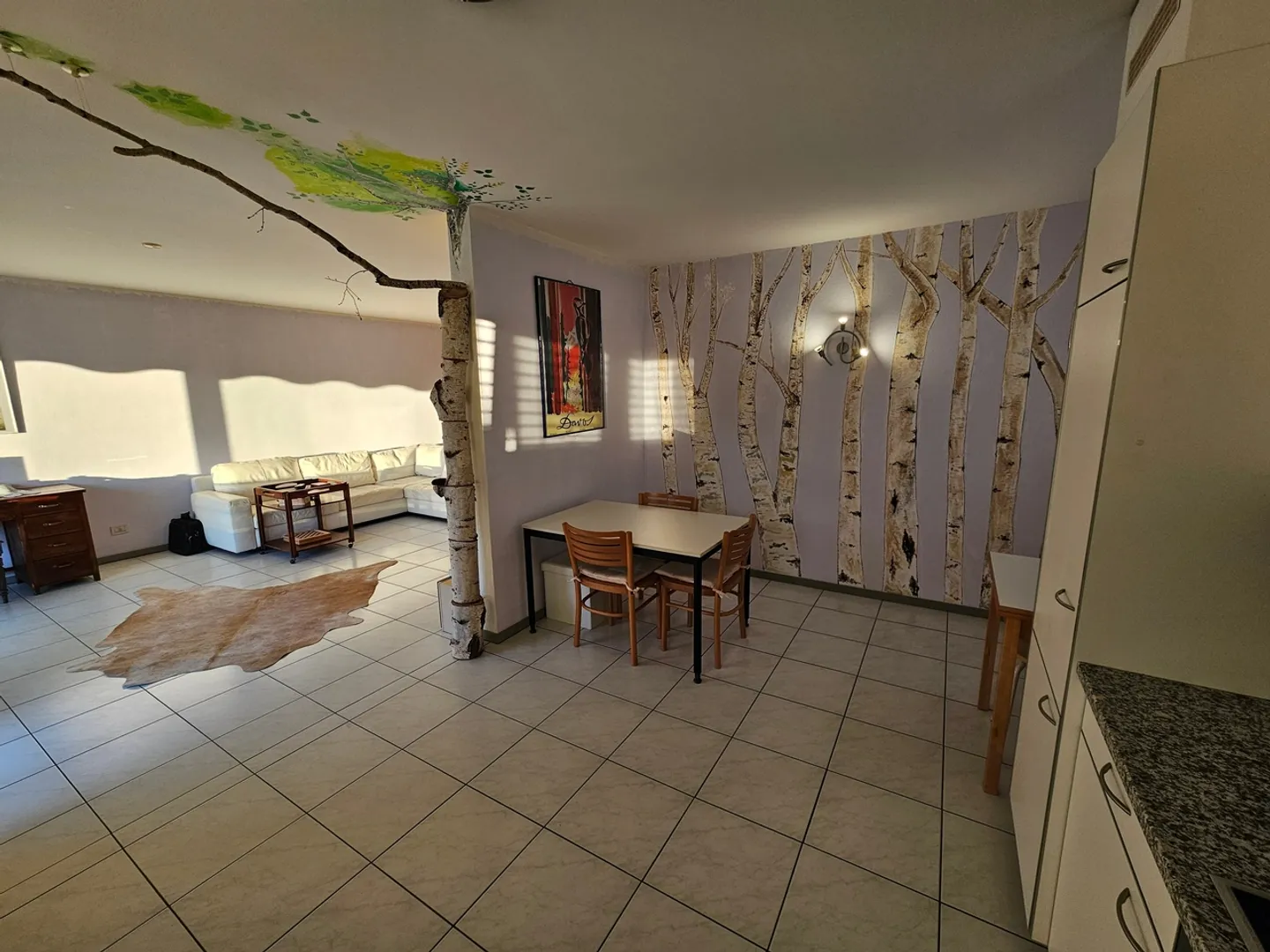 Charmante 4,5-Zimmer-Wohnung mit großer Terrasse in Gordola - Foto 7 von 12
