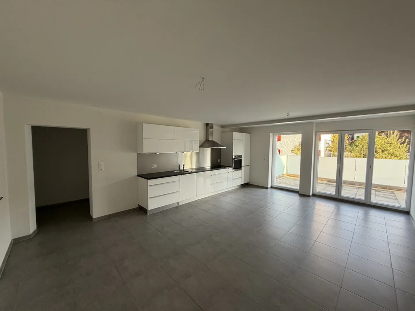 Apartment for rent - Photo 4 of 10