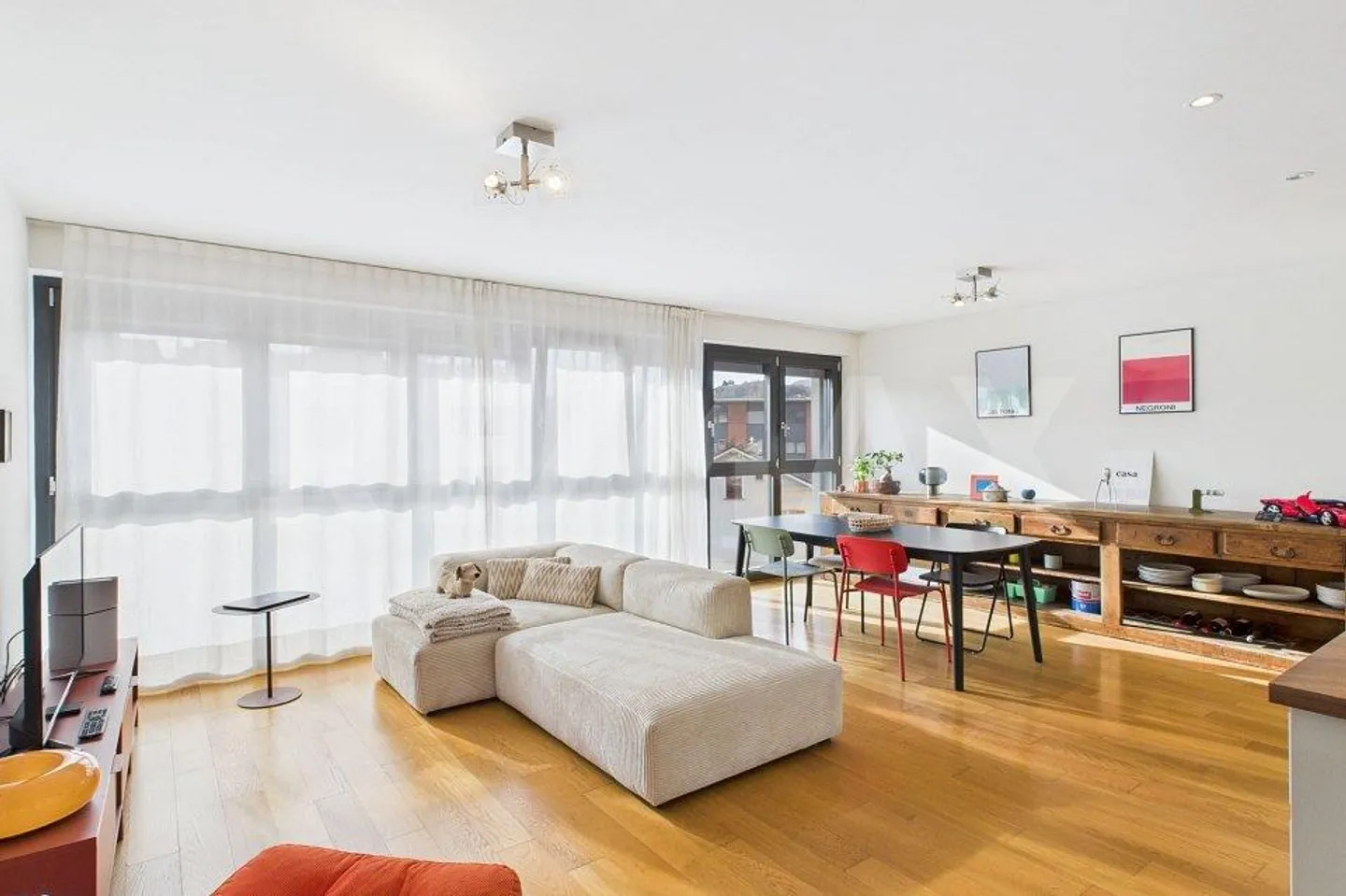 Modern 2-room apartment with cellar and parking space - Photo 3 of 13