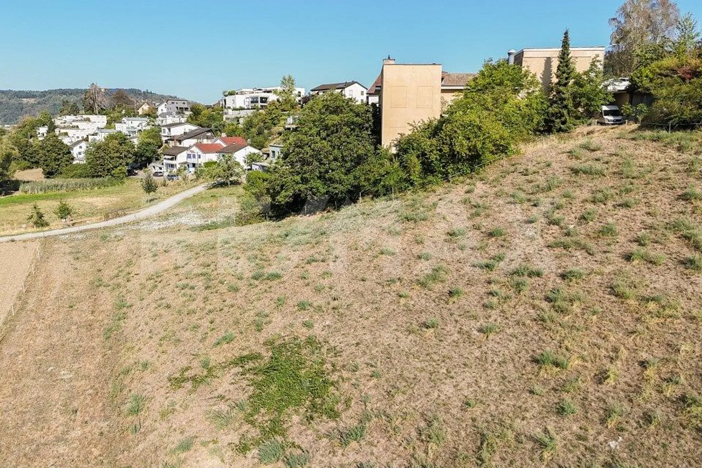 Plot 5,515 m² (3,701 m² building land) in an unobstructed view location - Photo 6 of 8