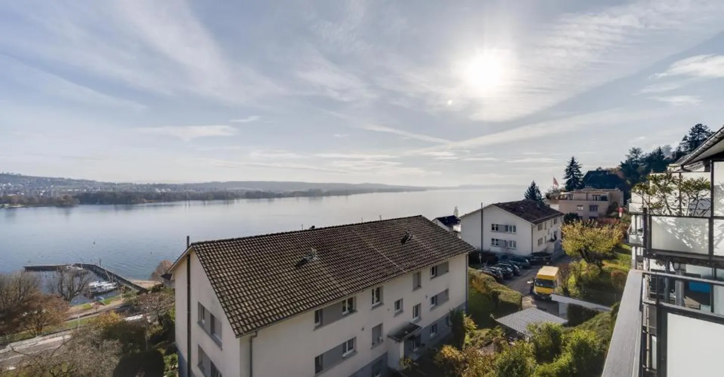 Wohnung mit Seeblick - Foto 1 von 11