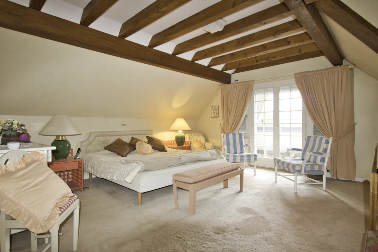 Villa of high standard - Wellness area and large garden - Photo 4 of 5