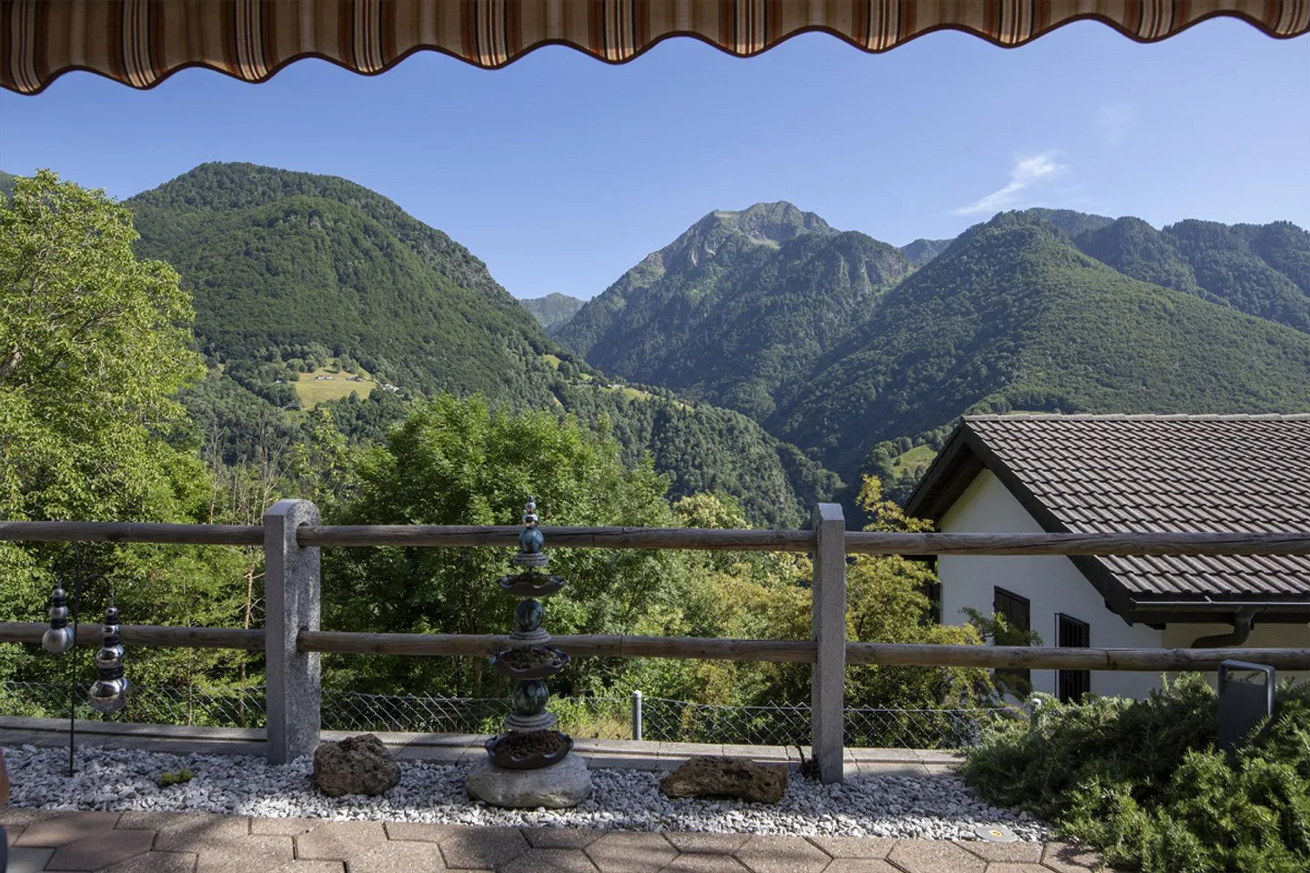 House with terrace idyll and Mediterranean garden flair - Photo 1 of 30